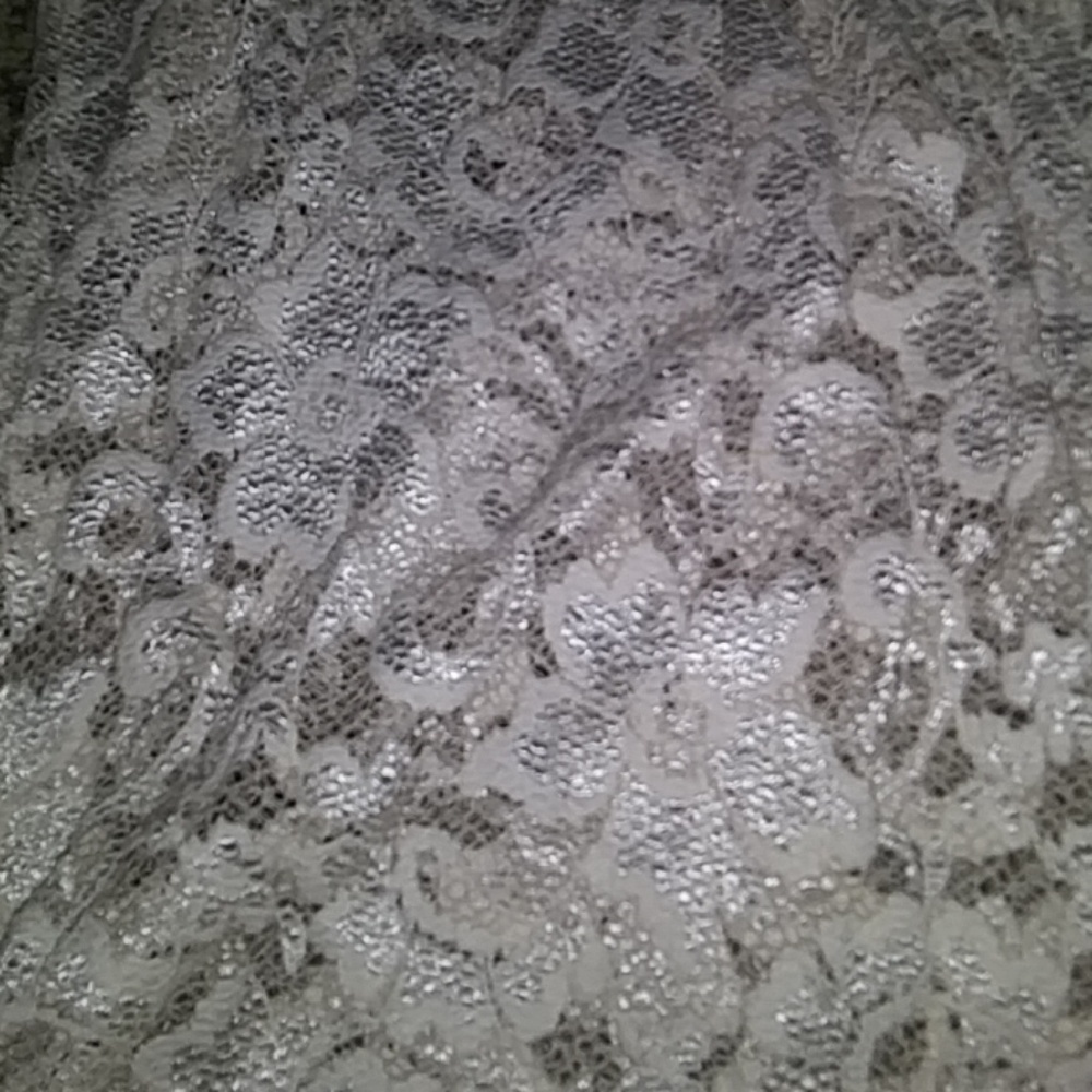 Tank - Picture 2 of 2